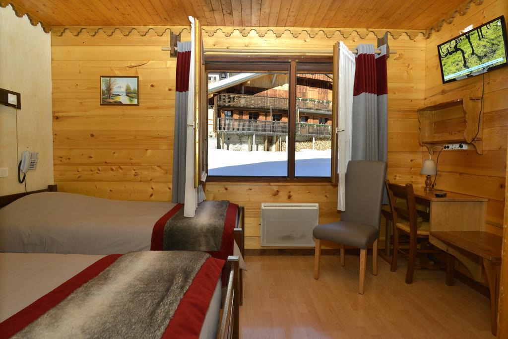 Hotel Le Ferraillon Abondance Extérieur photo