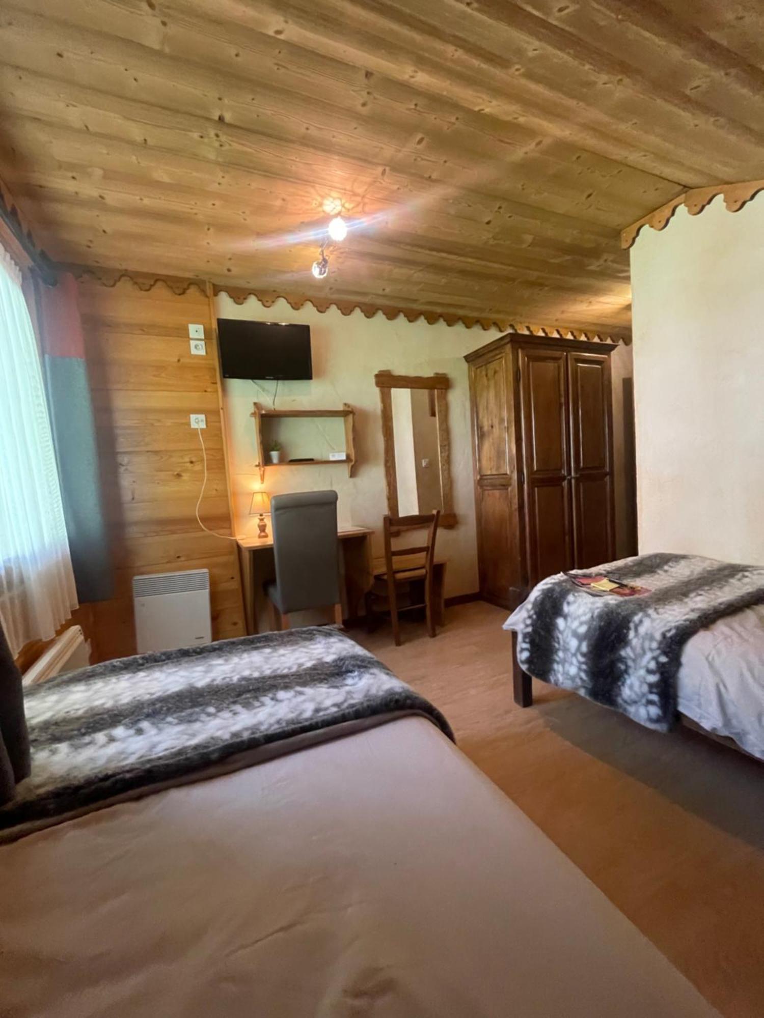 Hotel Le Ferraillon Abondance Extérieur photo